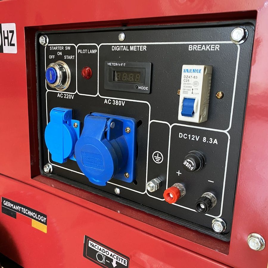 Бензиновый генератор BISON BS7000W максимальная мощность 3.8 кВт