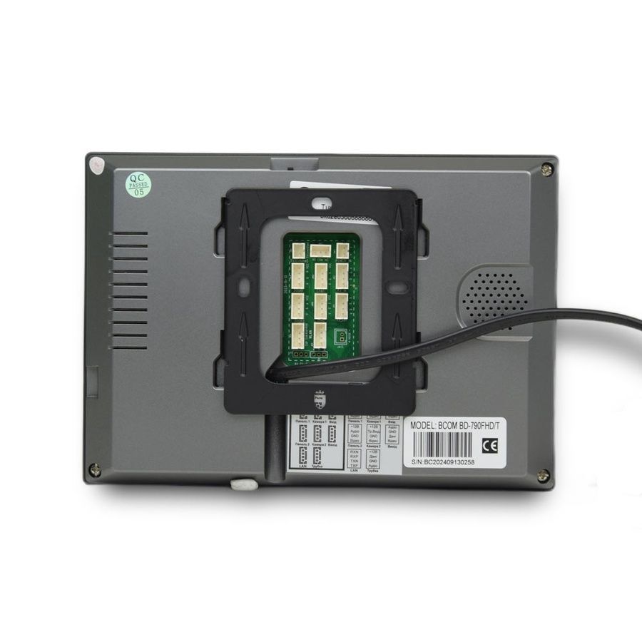 Комплект відеодомофона BCOM BD-791FHD/T Kit: відеодомофон 7" з підтримкою Tuya Smart і відеопанель
